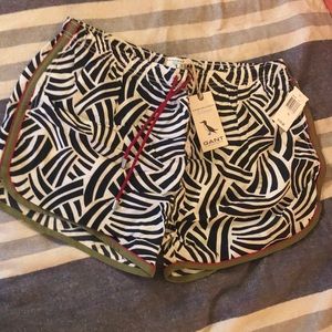 🔥 $125 NWT GANT Men’s Track Swim Shorts Trunks XL